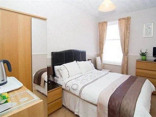 Hotel Amrock Guest House Scarborough